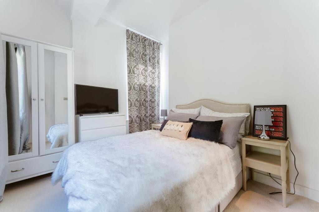 Apartament Coolest Flat In Central London! Londra