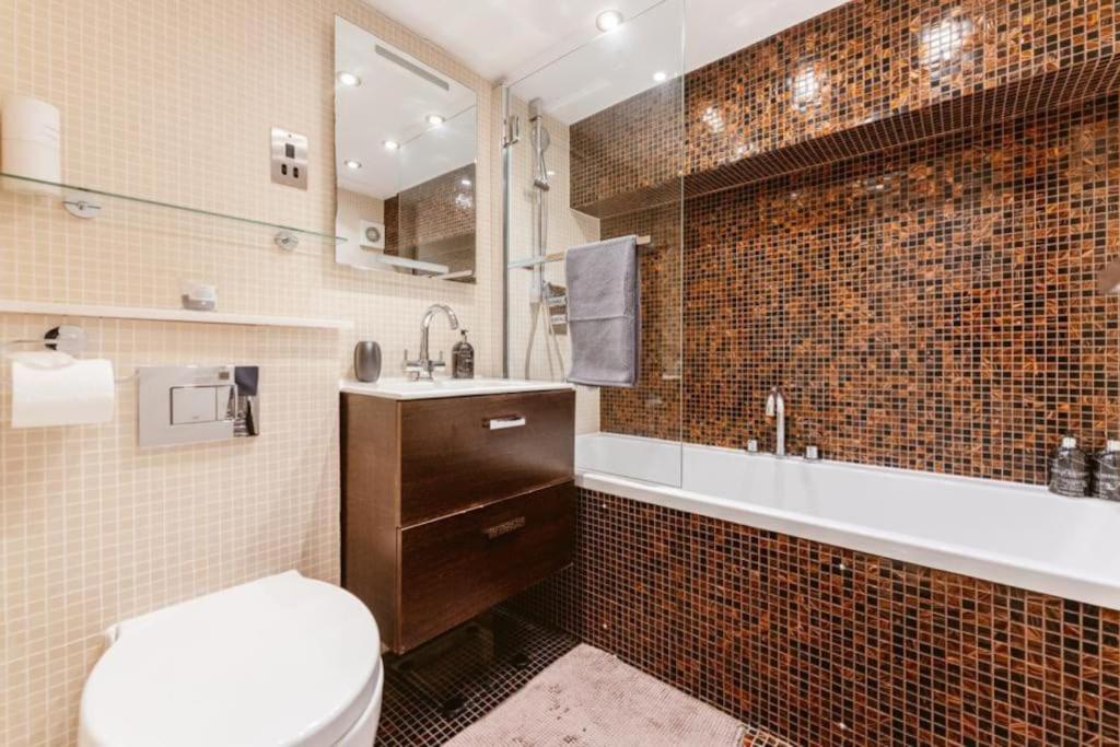 Coolest Flat In Central London! Apartament Londra